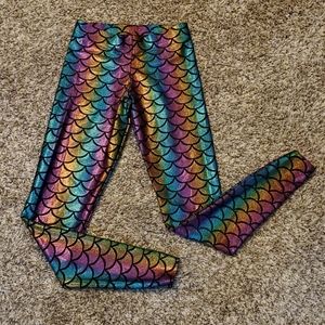 🌺 2/$30 Rainbow Mermaid Leggings